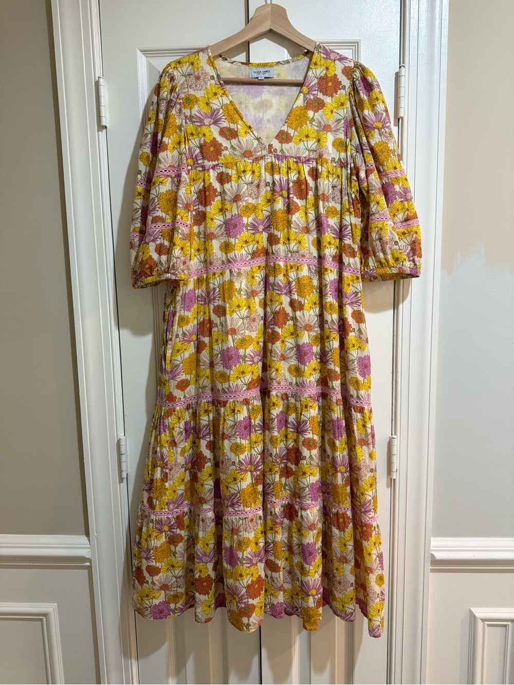 Olivia James dress size S